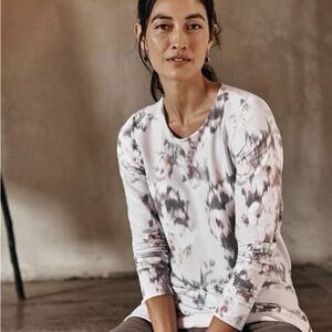 J. Jill Women's Long Sleeve Ikat Rose Top - White, Rose and Gray - Petite Large